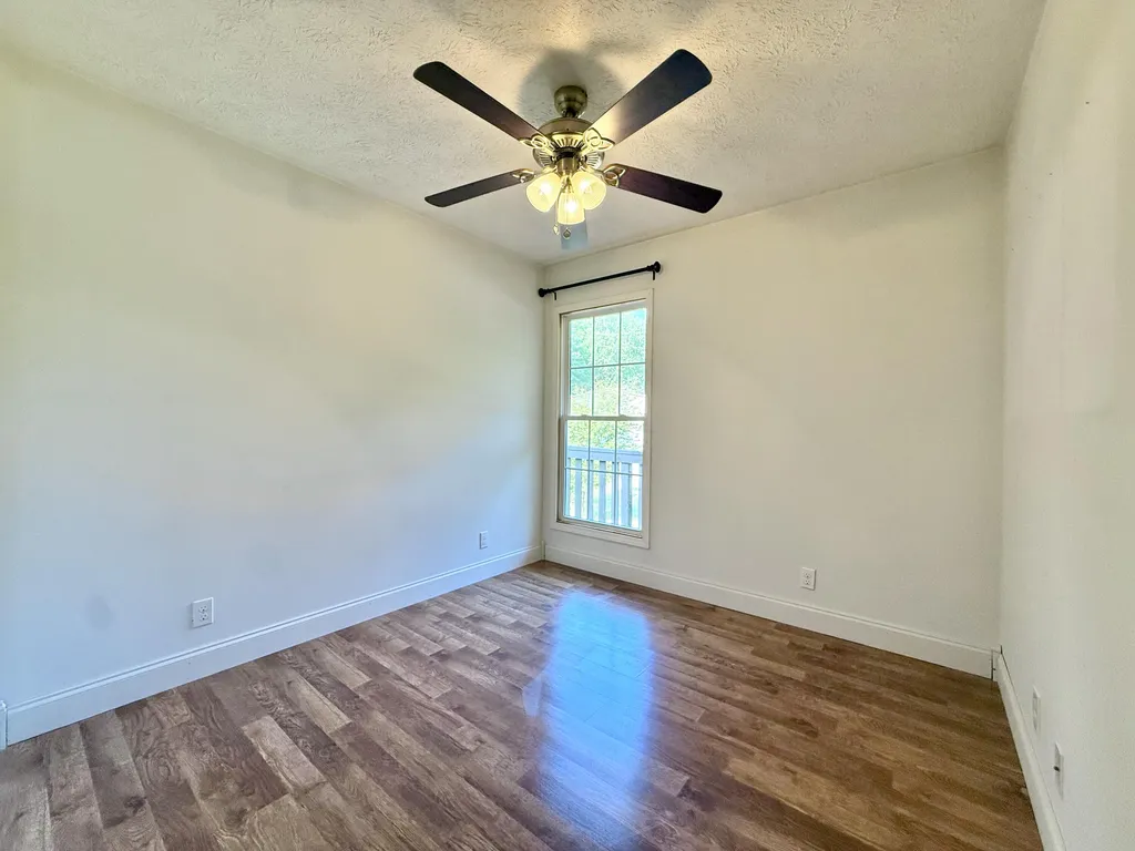 340 Hunters Paradise Road Monticello KY 42633