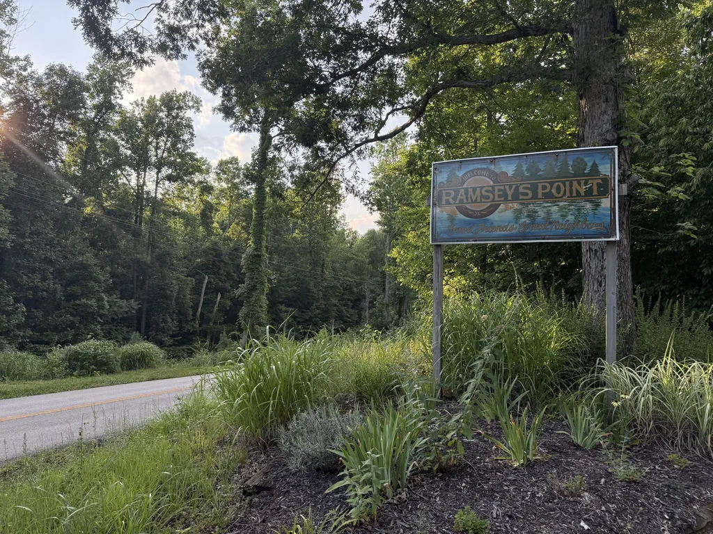 340 Hunters Paradise Road Monticello KY 42633