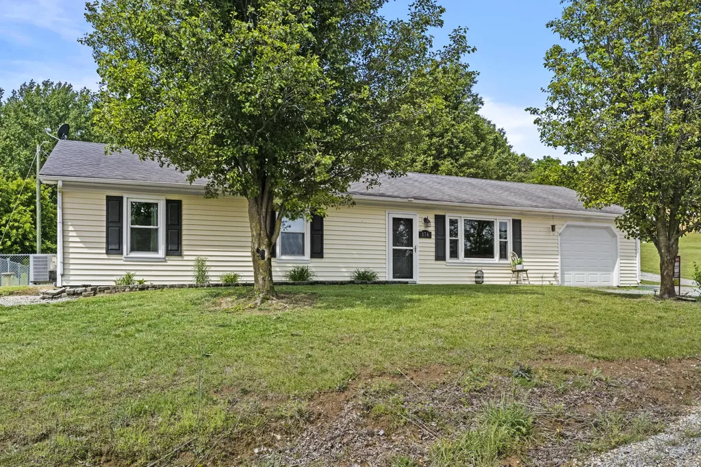176 Doolin Way Lancaster KY 40444