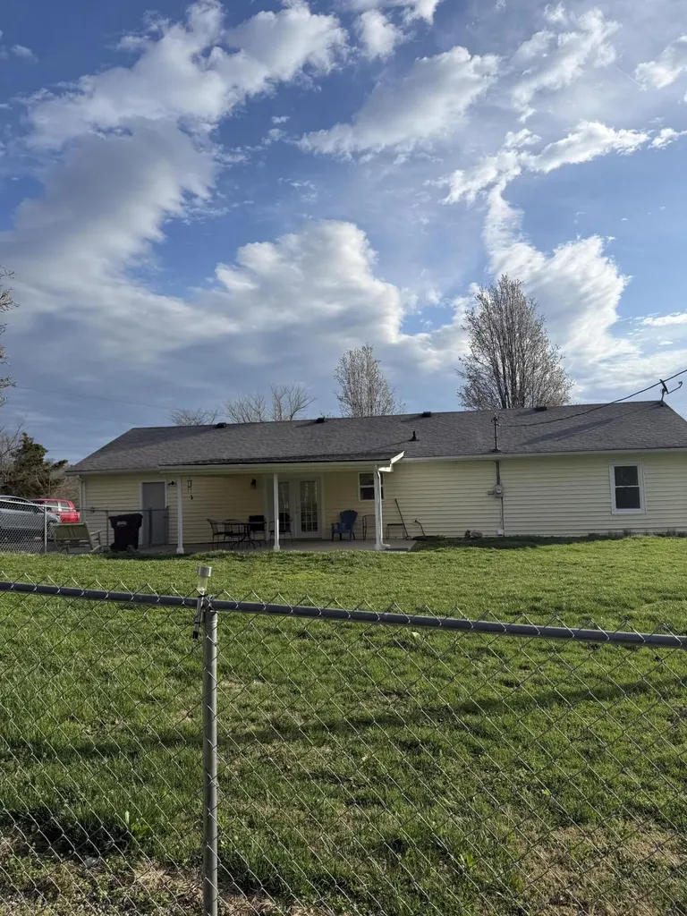 176 Doolin Way Lancaster KY 40444
