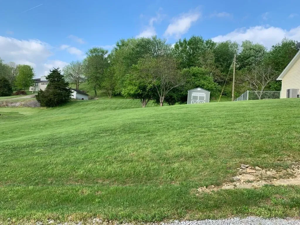 176 Doolin Way Lancaster KY 40444