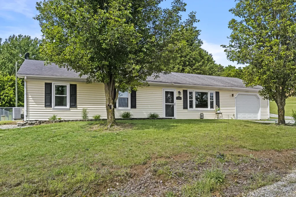 176 Doolin Way Lancaster KY 40444
