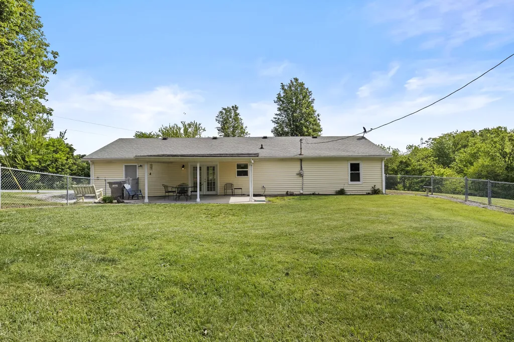 176 Doolin Way Lancaster KY 40444