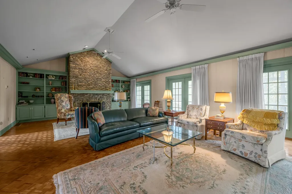 105 Old Farm Road Richmond KY 40475
