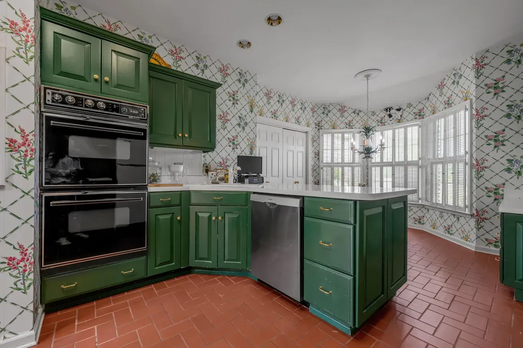 105 Old Farm Road Richmond KY 40475