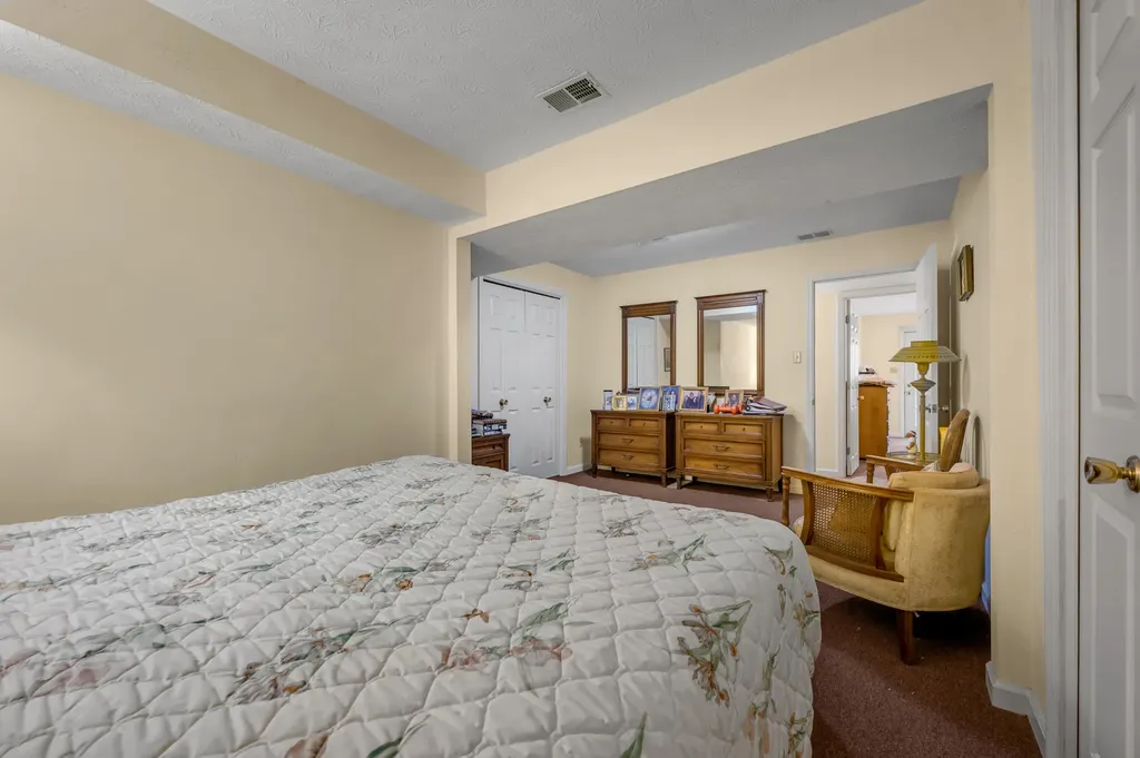105 Old Farm Road Richmond KY 40475