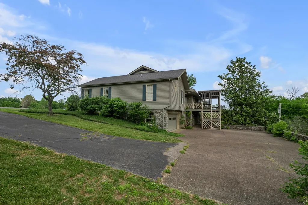 105 Old Farm Road Richmond KY 40475