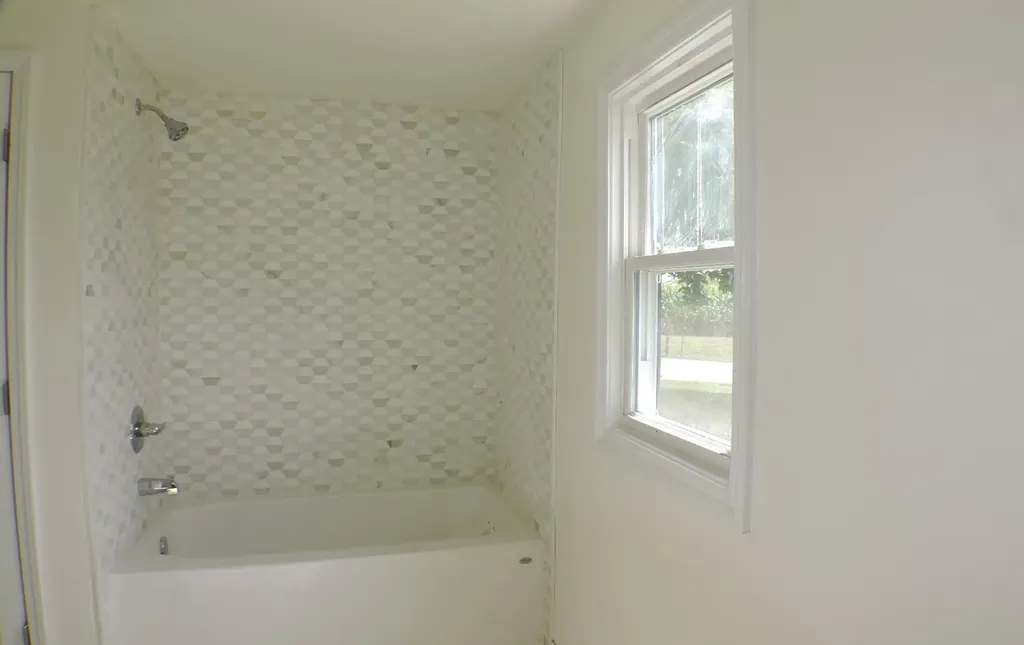 7624 W Tunnel Hill Road Sharpsburg KY 40374