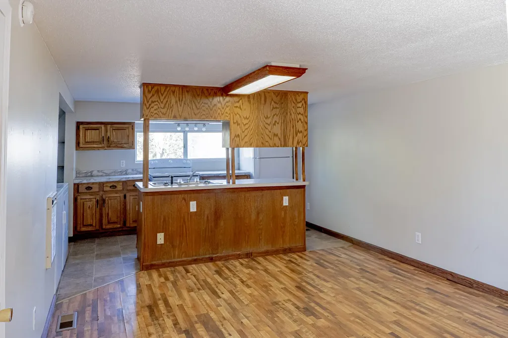679A Bell Phipps Road Monticello KY 42633