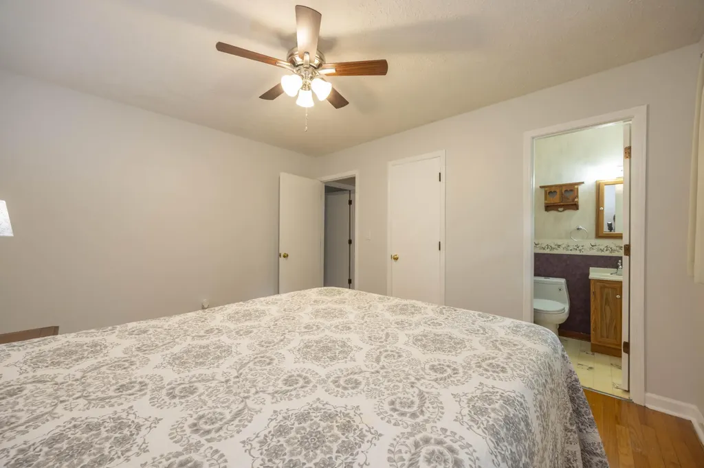 873 Clintonville Road Paris KY 40361