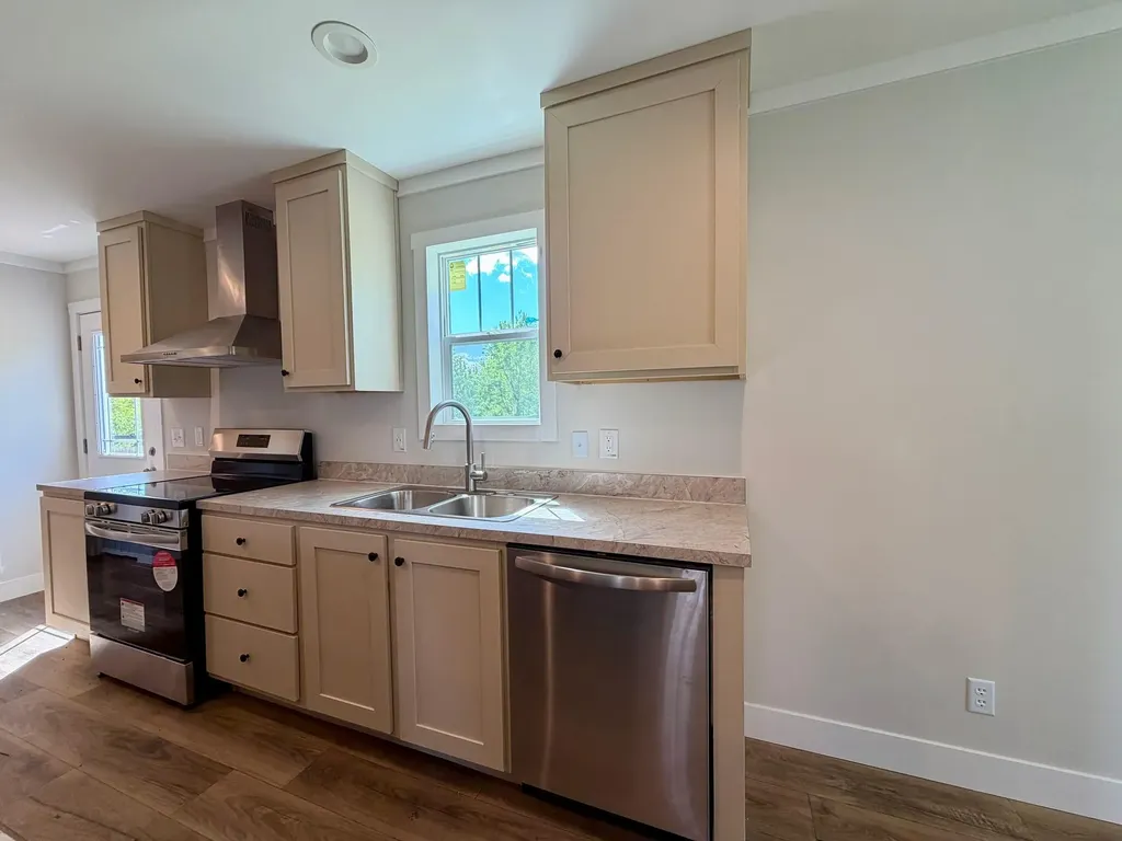 271 W Walnut Street Mount Olivet KY 41064