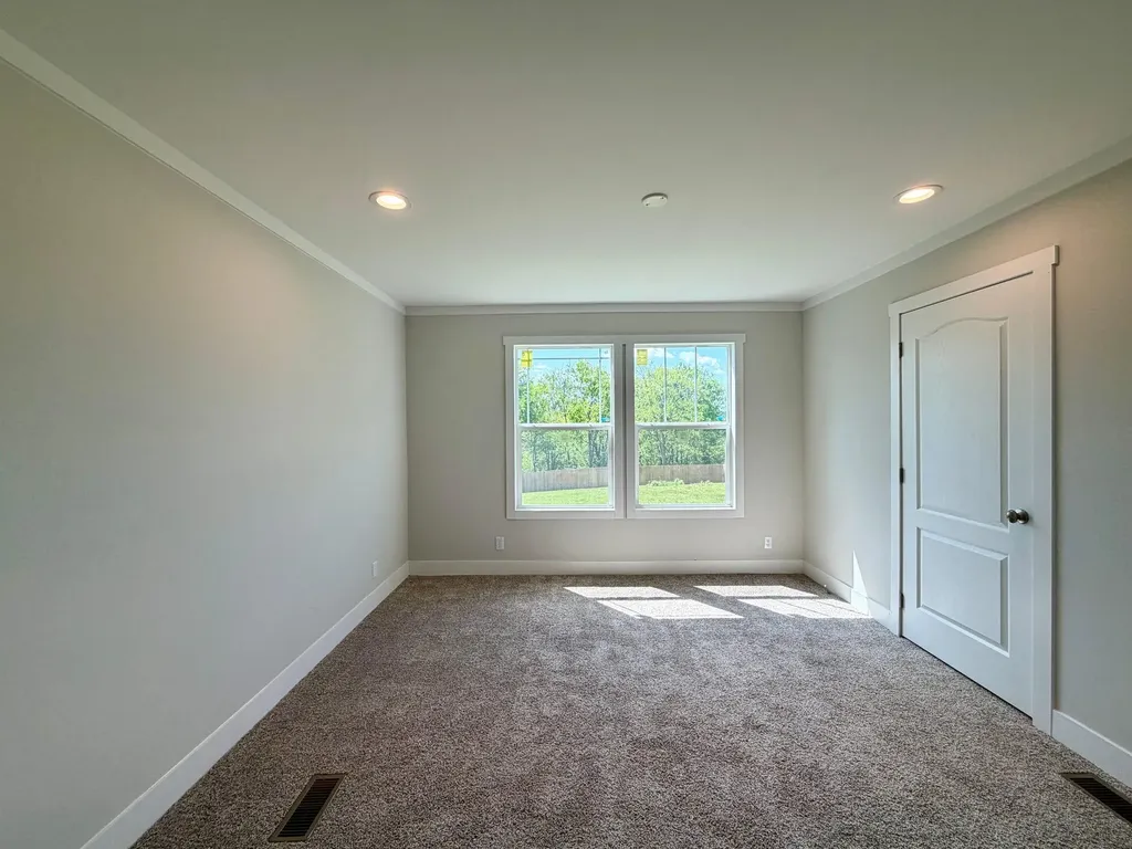 271 W Walnut Street Mount Olivet KY 41064