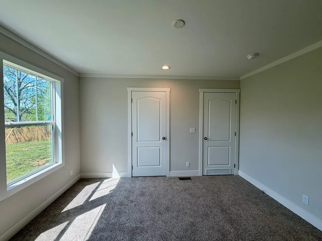 271 W Walnut Street Mount Olivet KY 41064
