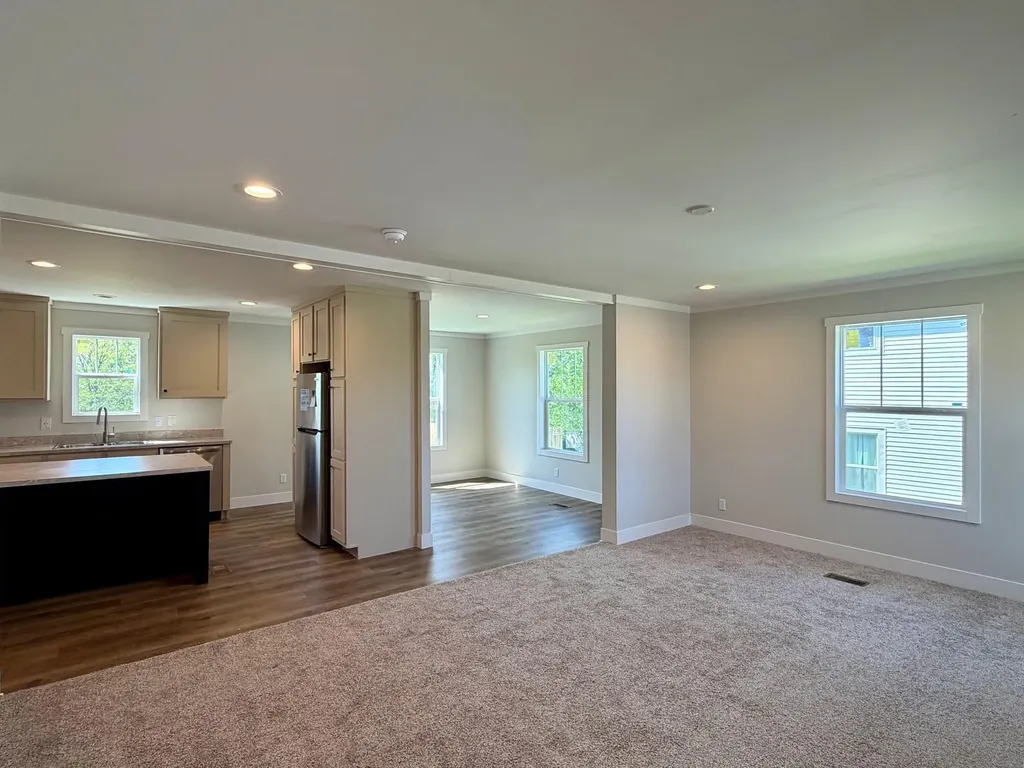 271 W Walnut Street Mount Olivet KY 41064