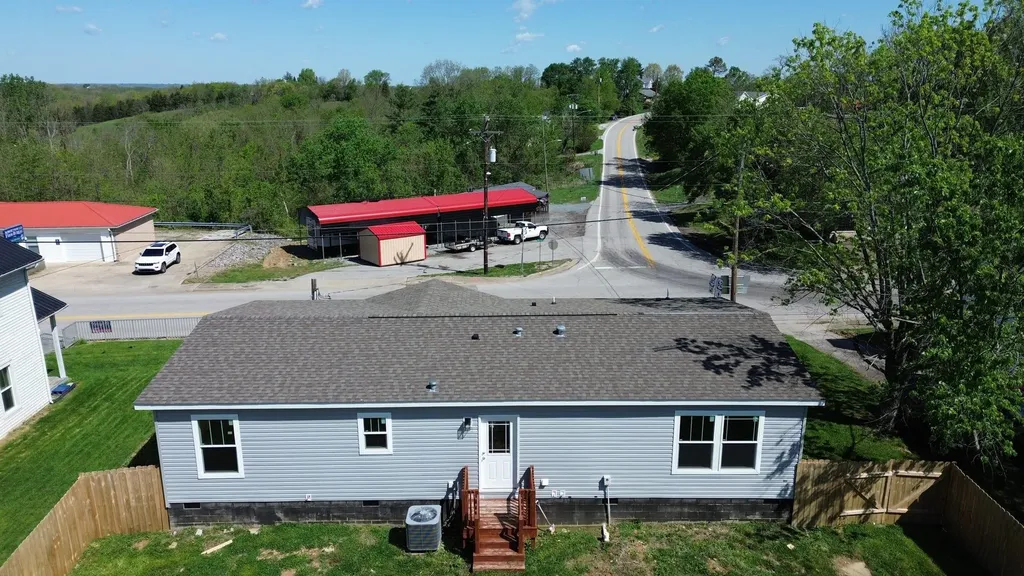 271 W Walnut Street Mount Olivet KY 41064
