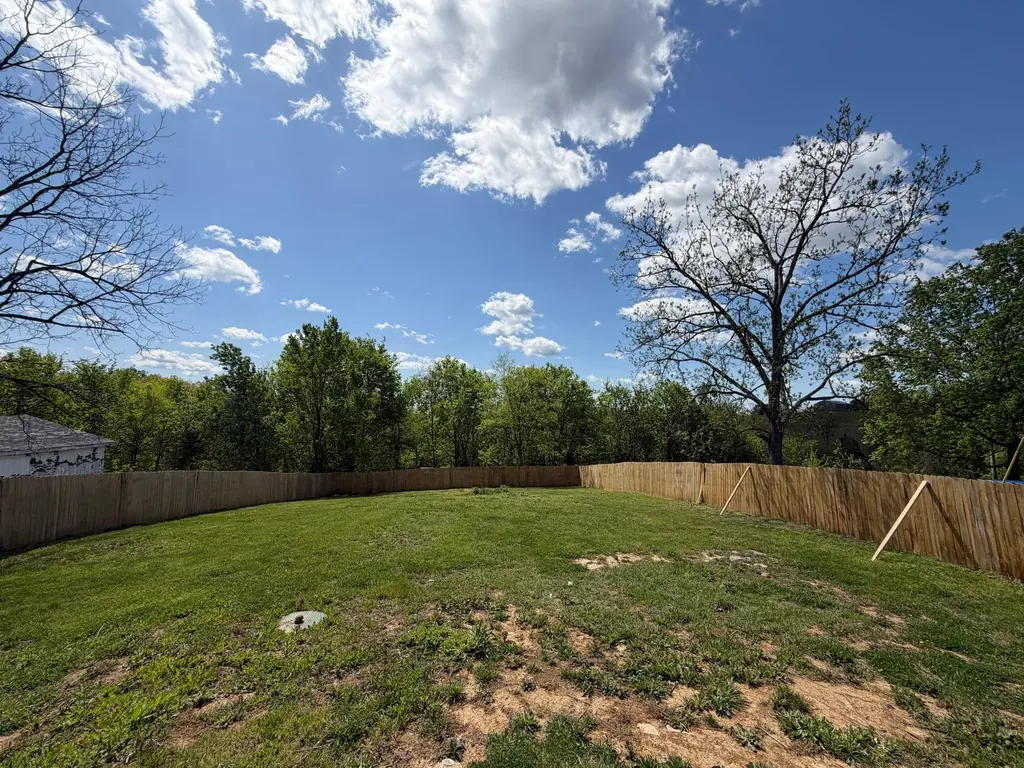 271 W Walnut Street Mount Olivet KY 41064