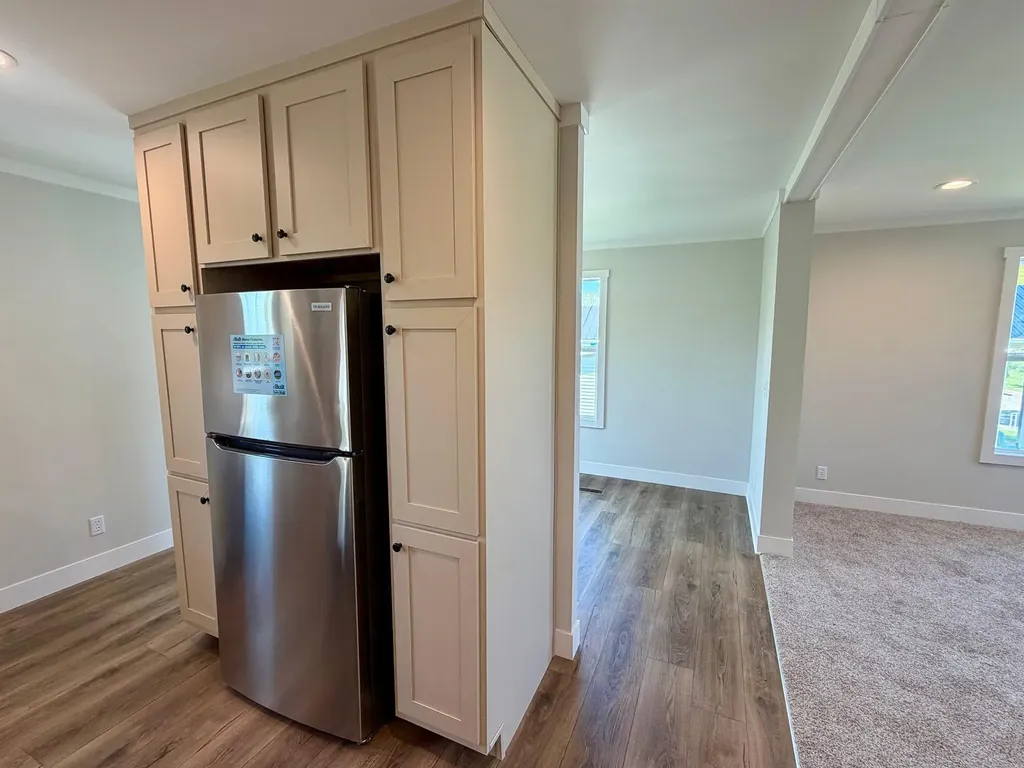 271 W Walnut Street Mount Olivet KY 41064