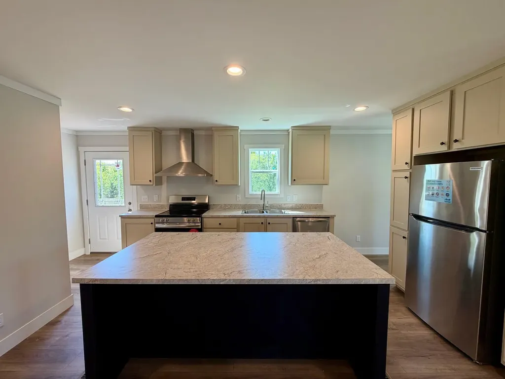 271 W Walnut Street Mount Olivet KY 41064