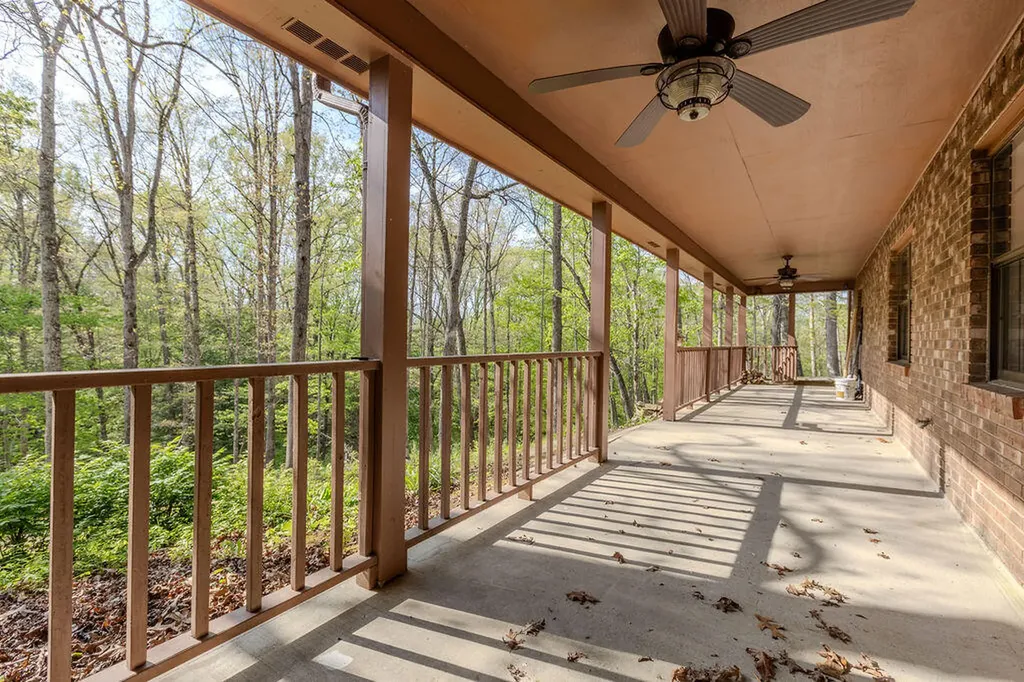 819 Fraley Drive Morehead KY 40351