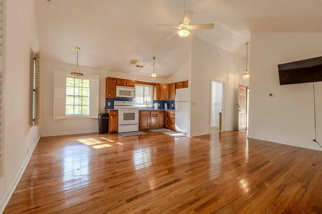 819 Fraley Drive Morehead KY 40351