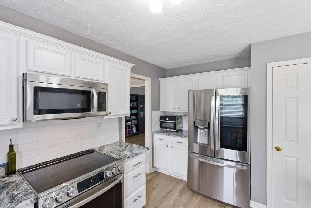 4001 Barnard Drive Lexington KY 40509