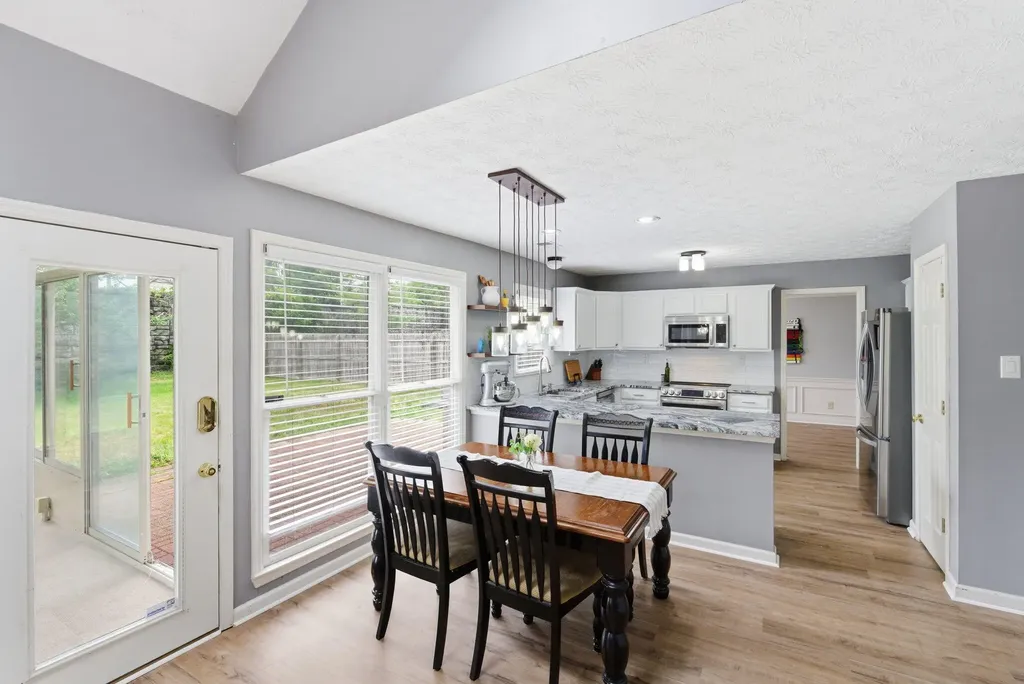 4001 Barnard Drive Lexington KY 40509