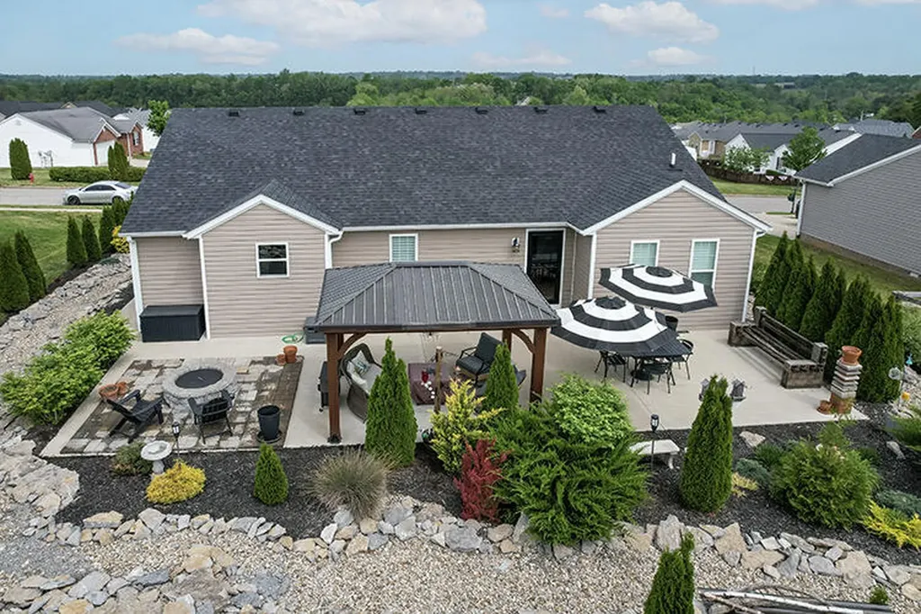 122 Max Cavnes Road Danville KY 40422