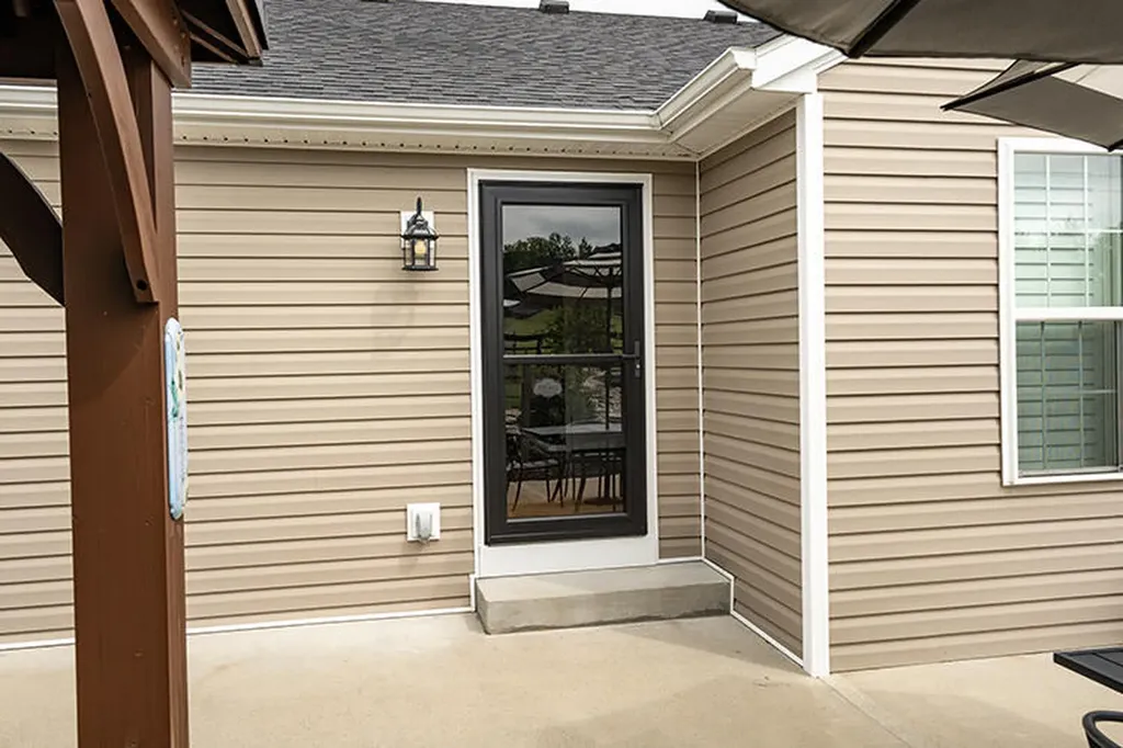 122 Max Cavnes Road Danville KY 40422