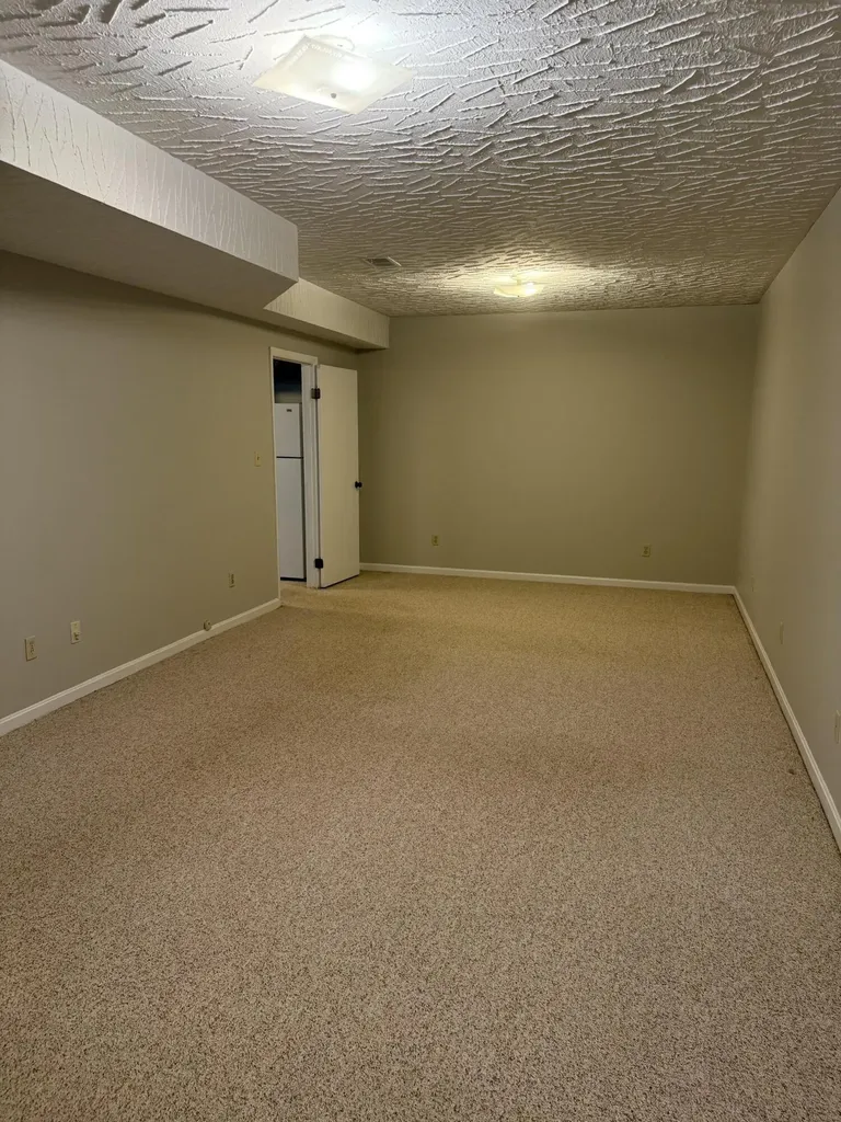 3487 Ormond Circle Lexington KY 40517