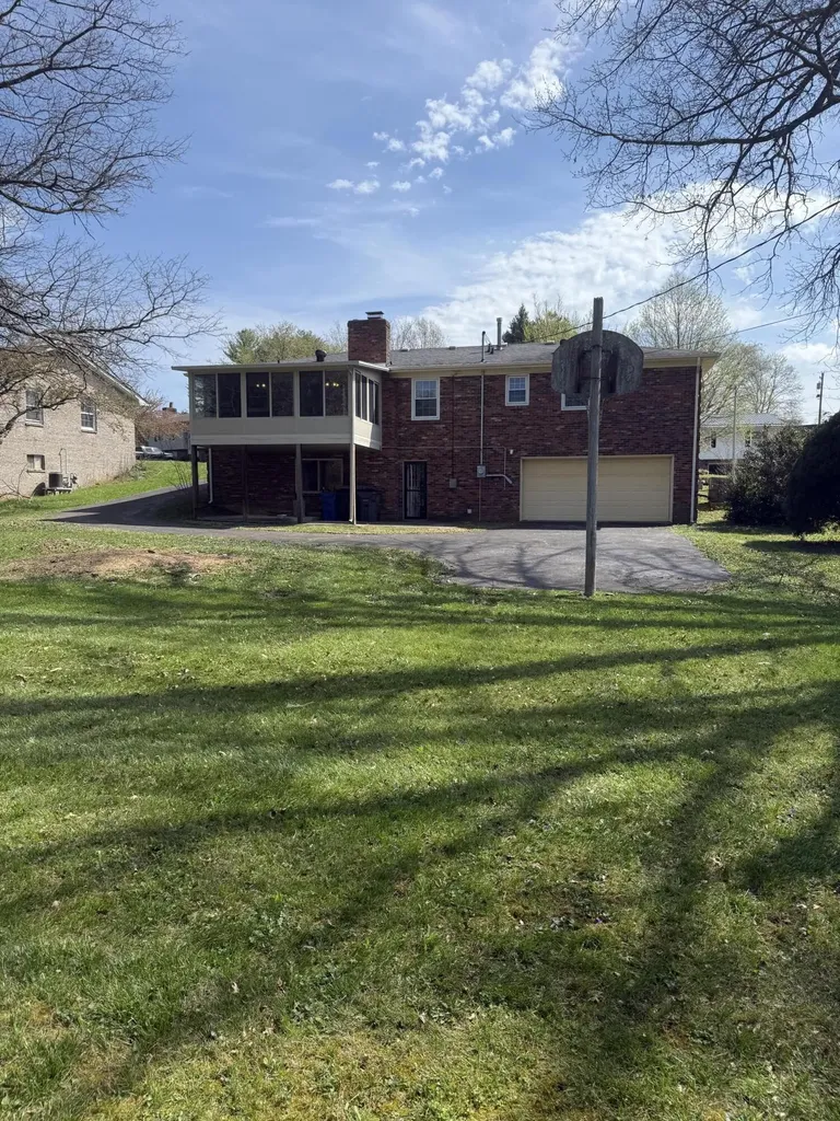 3487 Ormond Circle Lexington KY 40517