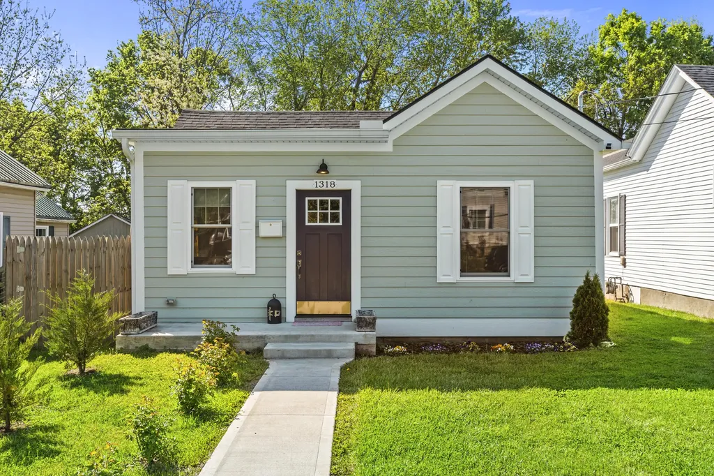 1318 Cypress Street Paris KY 40361