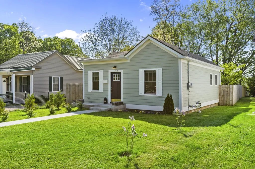 1318 Cypress Street Paris KY 40361