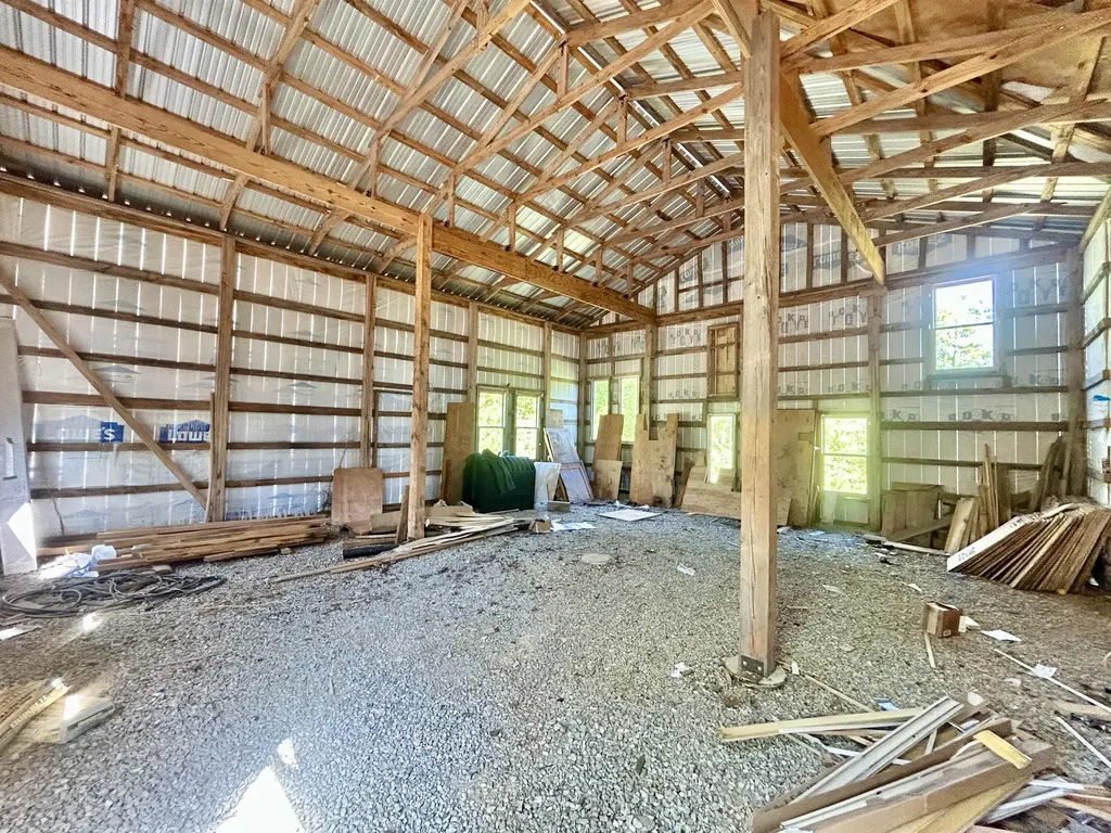 86 Rose Point Somerset KY 42503