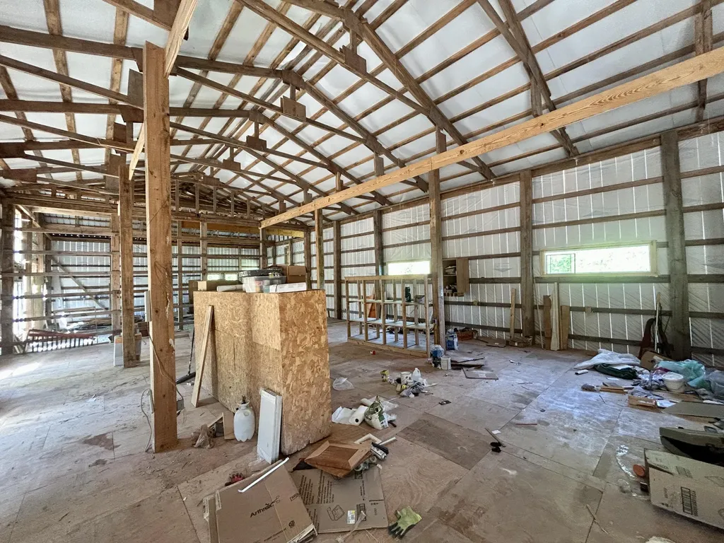 86 Rose Point Somerset KY 42503
