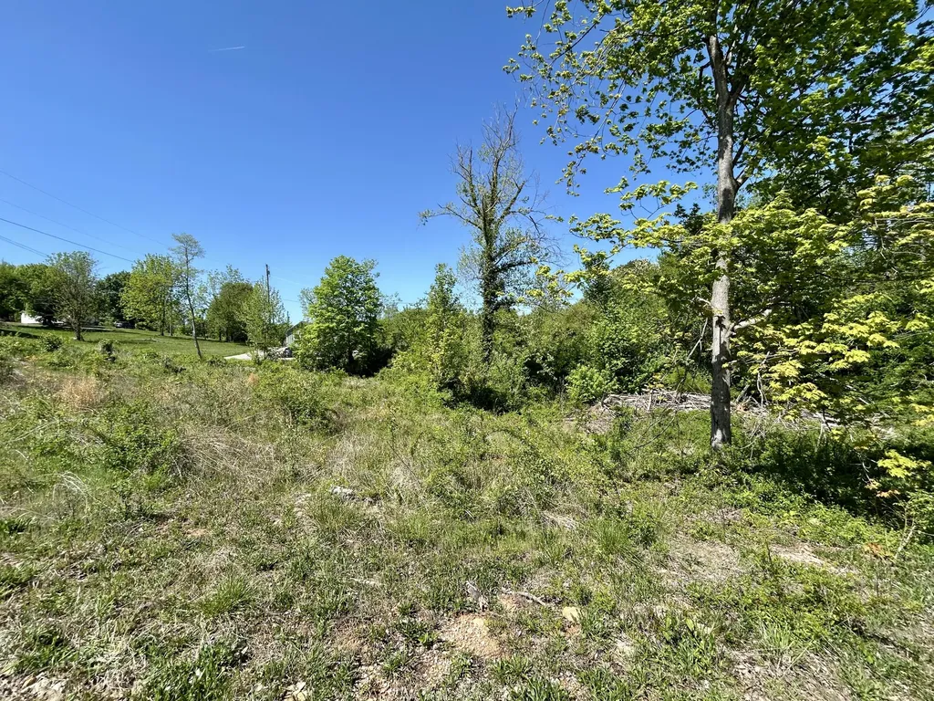 86 Rose Point Somerset KY 42503