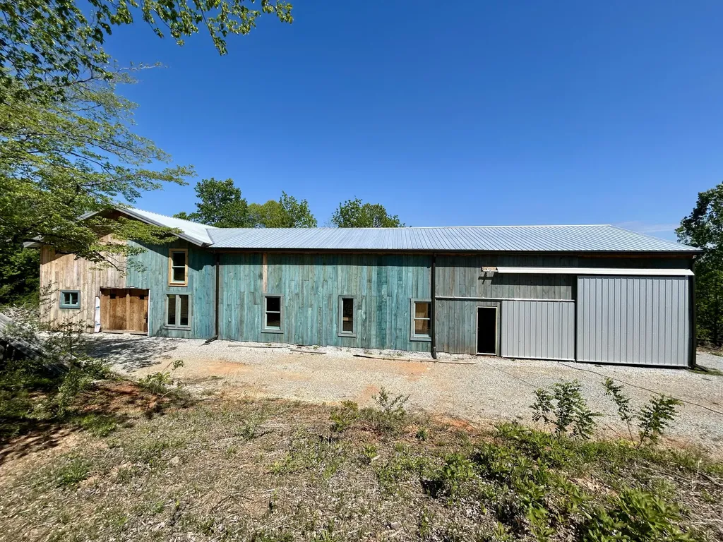86 Rose Point Somerset KY 42503