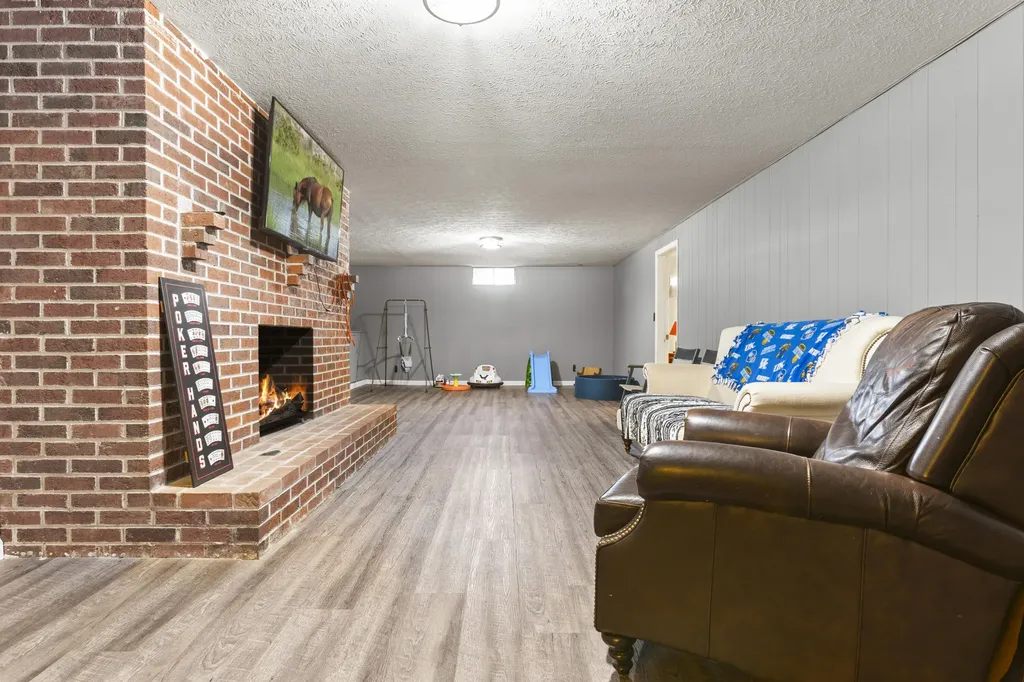 29 Quails Run Lane West Liberty KY 41472