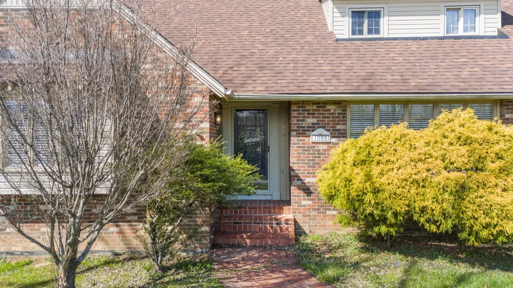 29 Quails Run Lane West Liberty KY 41472