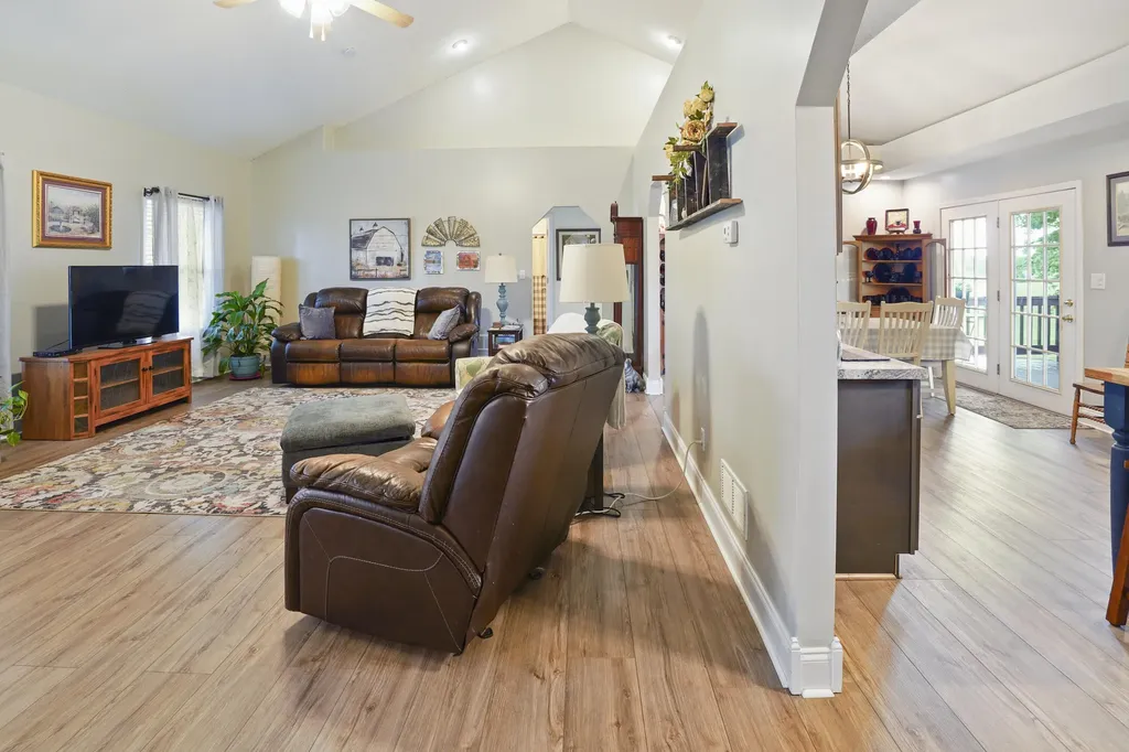 145 Hidden Creek Drive Somerset KY 42503