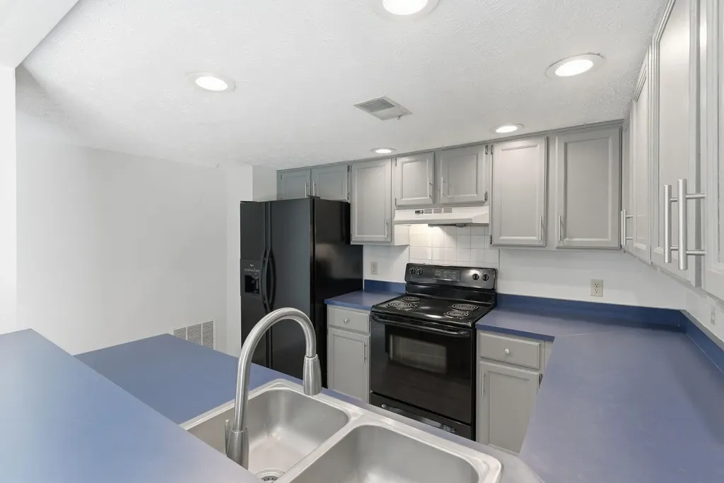 1644 Prairie Circle Lexington KY 40515