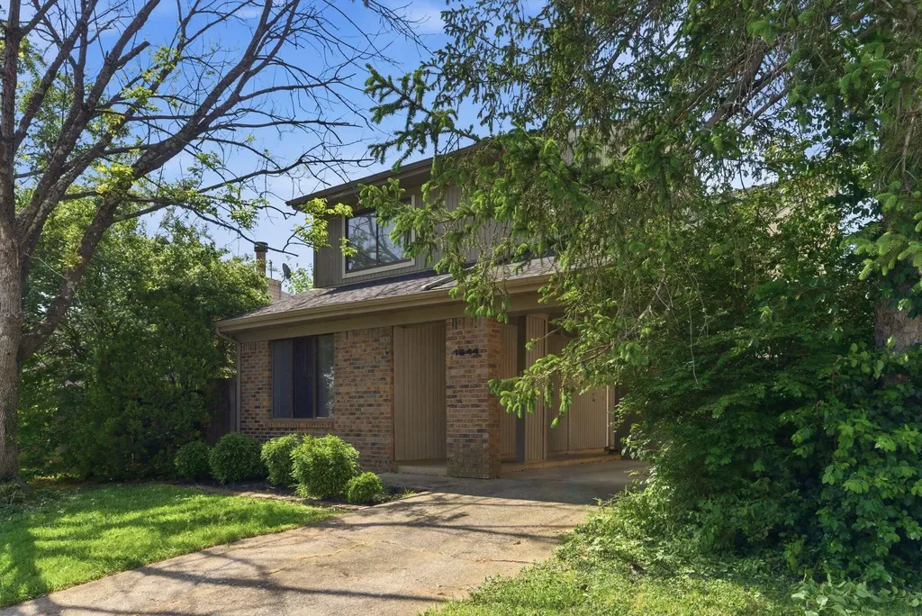 1644 Prairie Circle Lexington KY 40515