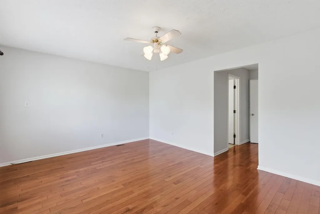 1644 Prairie Circle Lexington KY 40515