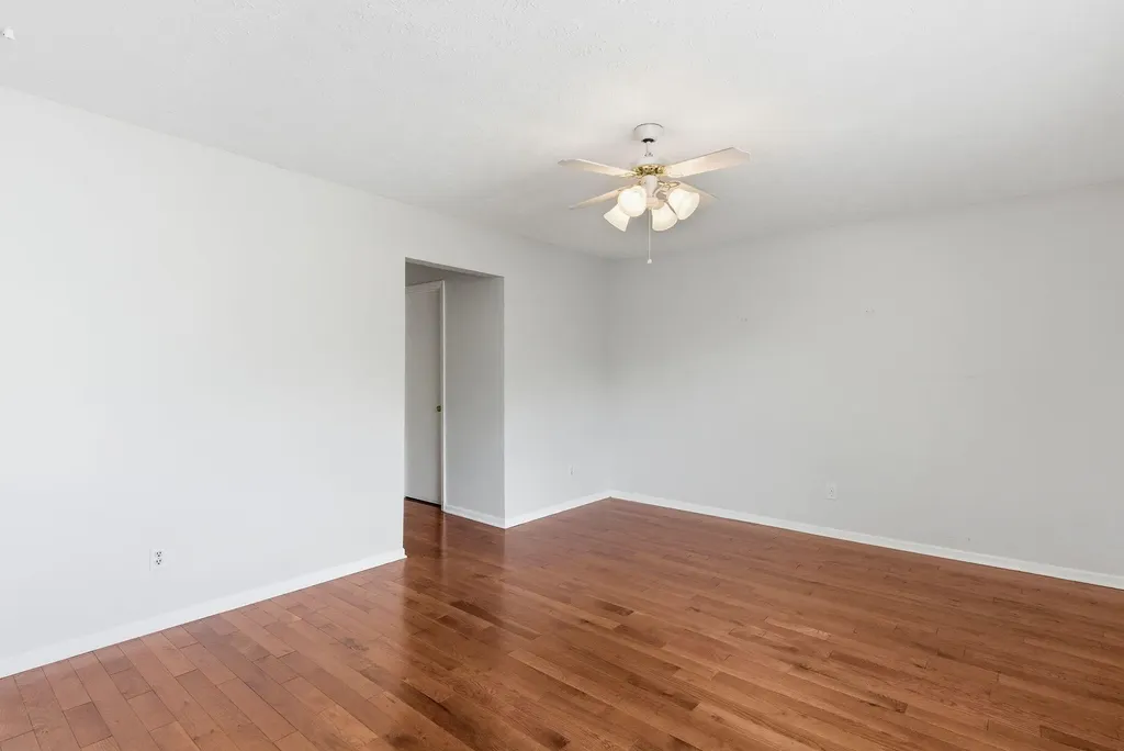 1644 Prairie Circle Lexington KY 40515
