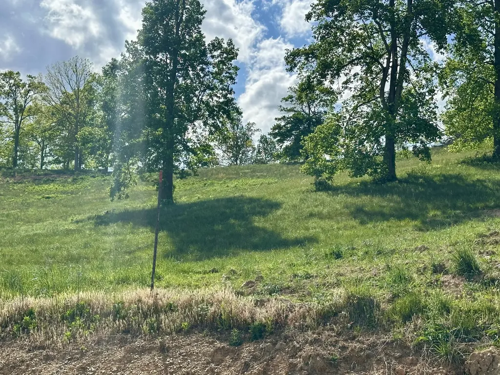 754 Pittsburg Landing London KY 40741