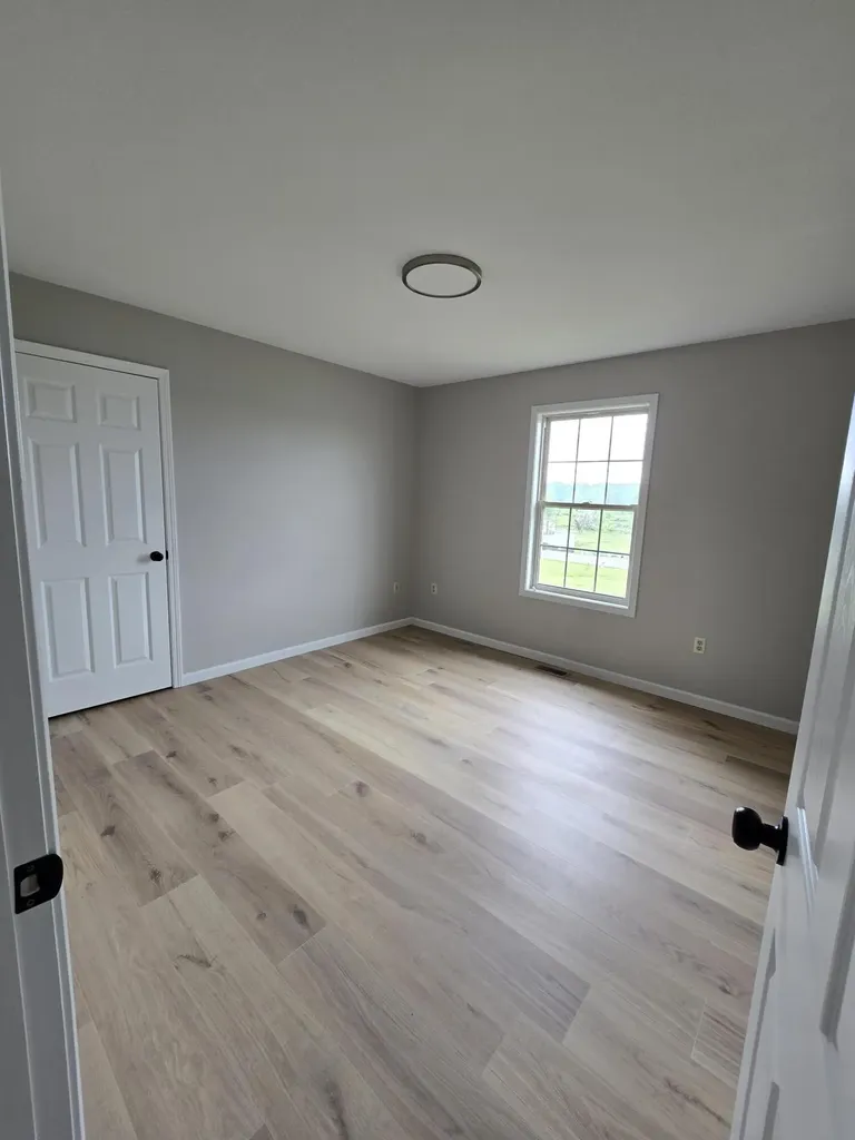 97 Boone Trail London KY 40744