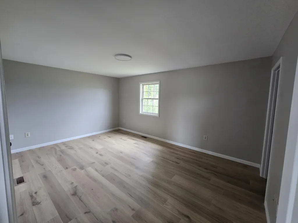 97 Boone Trail London KY 40744