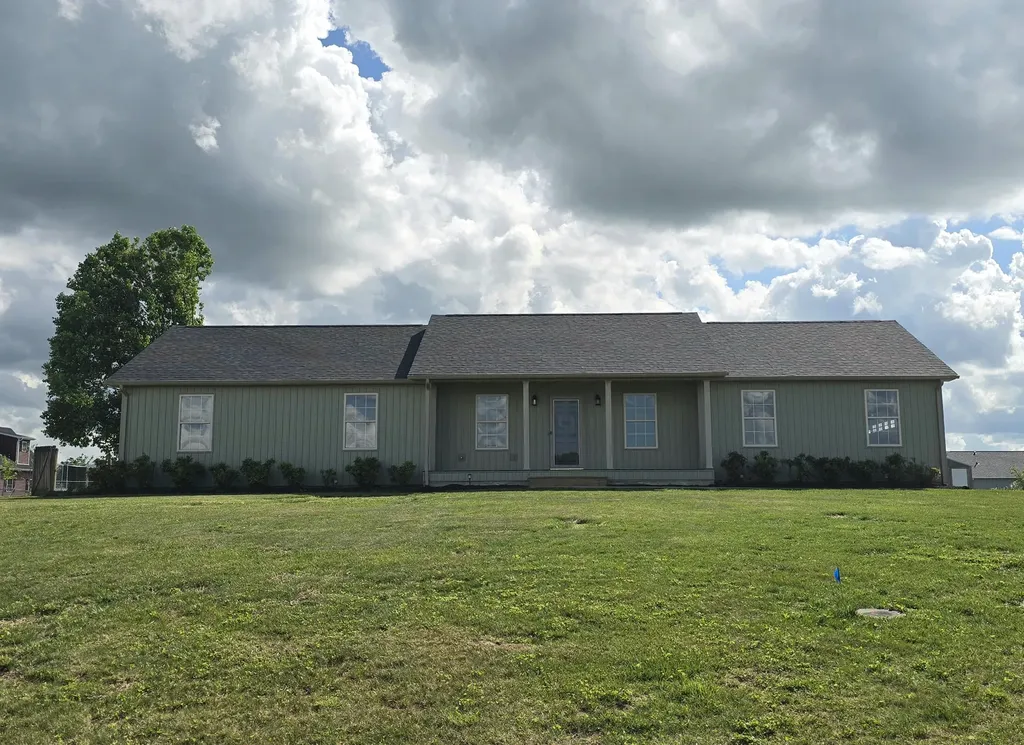 97 Boone Trail London KY 40744