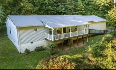 993 Lick Branch Road Carrie KY 41725
