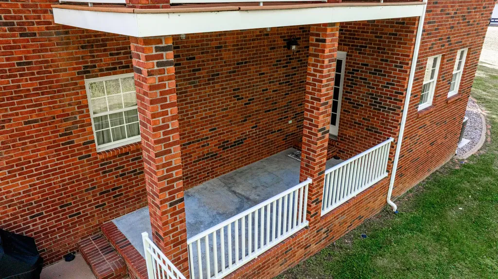 157 Derby Lane Columbia KY 42728