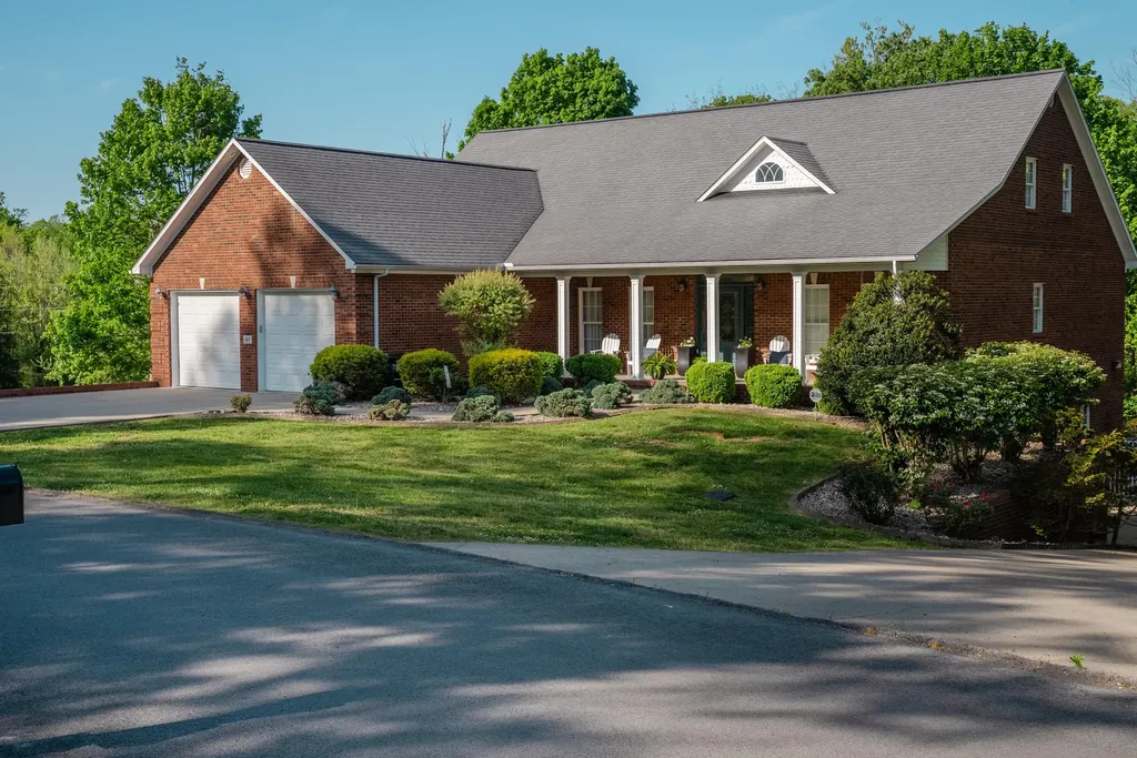 157 Derby Lane Columbia KY 42728